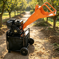 Broyeur à bois compact et efficace avec sac de collecte à dégagement rapide pour simplifier la gestion des déchets de bois