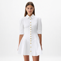 Nouvelle Robe Chemise Courte Femme en Popeline Blanche Élégante d'Été avec Manches Bouffantes, Boutons Dorés, Plissée Coupe Trapèze et Taille Cintrée Personnalisée