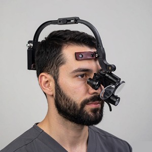 Lupas Dentales Quirúrgicas Inalámbricas TTL con Luz, Gafas <span class=keywords><strong>de</strong></span> Aumento 3.5x 2.5x con Cabezal <span class=keywords><strong>de</strong></span> Alimentación Intercambiable y Luz <span class=keywords><strong>de</strong></span> Visión - Product Image 1