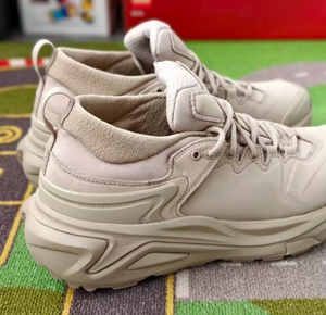 Chaussures de randonnée HOKAS professionnelles pour l'extérieur, à semelle épaisse, antidérapantes, résistantes à l'usure et imperméables. - Product Image 5