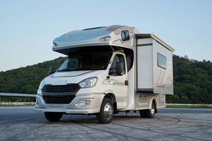 Caravane de voyage tout-terrain en cuir argenté à double extension toutes saisons, deux chambres, avec plancher réglable <span class=keywords><strong>pour</strong></span> véhicule - Product Image 2