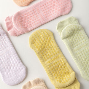 Bulk <b>Socks</b> Yoga <b>Socks</b> Women <b>Grip</b> <b>Socks</b> Non Slip Pilates <b>Socks</b> Ankle Custom Logo Low Cut Cotton Spandex Polyester - Product Image 4