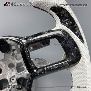 Volante de Fibra de Carbono Forjado con Detalles Plateados Personalizados para Ford Mustang 7ª Gen. S650 Dark Horse GT GTD Shelby Coupe 2024-2026 - Product Image 4
