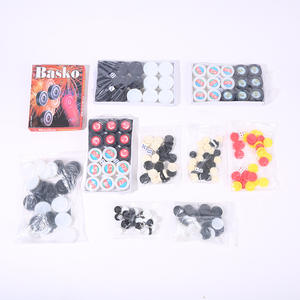 Pezzi degli <span class=keywords><strong>scacchi</strong></span> e delle dama in plastica di alta qualità, con motivo a stella e mezzaluna della bandiera turca multicolore, motivo a corona - Product Image 1