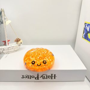 2026 Nuevo Juguete Antiestrés de Plástico con Forma de Bollo Grande de Cumpleaños Arcoíris con Cara Sonriente, Realista, de Rebote Lento, Sensorial, para Bodas - Product Image 2