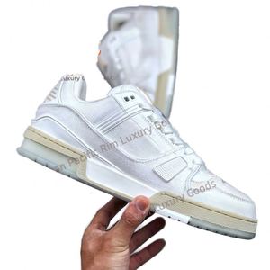 Zapatos Casuales de Cuero de Alta Calidad para Hombre, Zapatos Deportivos Modernos para Correr y Caminar con Forro de Malla Suave, Estilo Skateboarding - Product Image 1