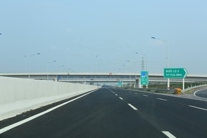 พรีเมี่ยมอุปสรรค/ฟันดาบ/Guardails สำหรับวิธีด่วน - Product Image 2