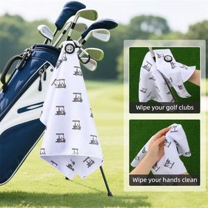 Toallas de Golf Personalizadas Bordadas de Microfibra - Ecológicas, Antimicrobianas, de Secado Rápido con Bolsa de Almacenamiento de Malla para Uso Deportivo - Product Image 6