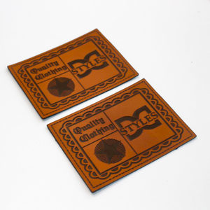 Étiquettes de vêtement en cuir marron PU personnalisables pour jeans Logo personnalisé couleur et forme directement du fabricant - Product Image 5