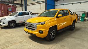 Camion de sauvetage JMC Pickup Mini Fire Rescue Vehicles 4x4 Road Engineering Camion de sauvetage Diesel Euro 6 à vendre - Product Image 4