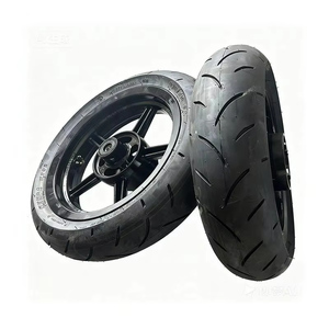 12-Zoll Supermoto Vorder- und Hinterrad-Satz mit Zahnrädern und Ritzeln, 110/70-12, 120/70-12 Reifenmäntel, 120/70-12 Bereifung - Product Image 3