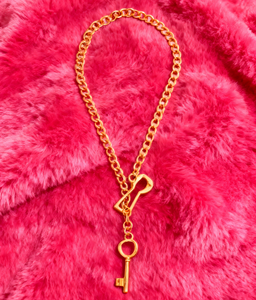 Nuevo collar de llave larga de moda de estilo europeo y americano con chapado en oro de 24 quilates - Product Image 2