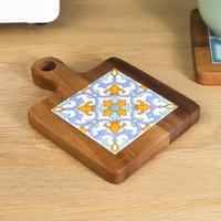 Sous-plat en bois avec poignée en carreaux de céramique méditerranéens peints à la main, résistant à la chaleur, pour la cuisine, la table, ou comme planche de service