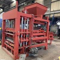 Machine à fabriquer des bordures en béton QT5-15 pour routes et construction urbaine