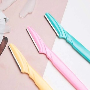 Rasoir à sourcils en métal de qualité supérieure biodégradable Dermaplaning Rasoir pour femmes - Product Image 2