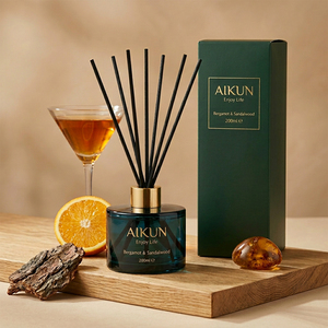 Aikun Low MOQ 3D Sample 7D Ship Green Round Glass 200ml Foil Green <b>Box</b> Adjustable Aroma Lasting Reed Diffuser Gift Set for Bar - Product Image 1