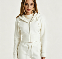 Ensemble de survêtement pour femme de luxe en molleton de coton de haute qualité, personnalisé OEM, avec strass, coupe ajustée, 2 pièces : sweat à capuche zippé court et pantalon de jogging