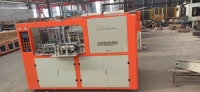 Vente flash : Machine de soufflage de bouteilles PET entièrement automatique à 4 cavités pour la fabrication de bouteilles en plastique jusqu'à 1,8 L