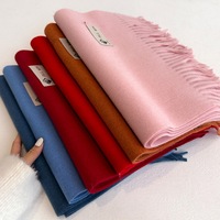 Nouvelle écharpe longue épaisse et chaude pour femme adulte, couleur unie, toutes saisons, avec longues franges