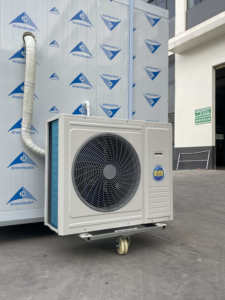 10*10*8ft Walk in Cooler With 100mm Color Steel Refrigerator Mobile Cold Room on Wheels for <strong>Fruit</strong> - Product Image 3