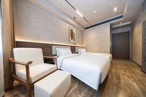 SHIYI Muebles comerciales <span class=keywords><strong>Motel</strong></span> 6 Casegoods Precio al por mayor Minimalista Madera dura Hotel Proyecto Muebles - Product Image 6