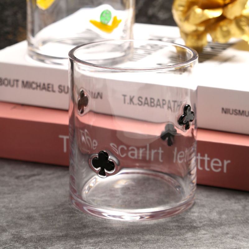 Plum Blossom taza de boca pegajosa