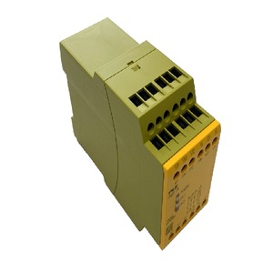 وحدة تحكم منطقية قابلة للبرمجة PLC طراز Pn0z X4 بجهد 24 فولت تيار مستمر، 3 مفاتيح عادية مفتوحة و1 مفتاح عادي مغلق، مرحل أمان مستقل بقناة واحدة أو قناتين 774730 للأتمتة الصناعية والبرمجة - Product Image 1