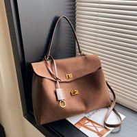 Sac fourre-tout en cuir suédé velours de haute qualité, style vintage, tailles S/L, sac à bandoulière hobo avec chaînes, sac à main portable de luxe discret, sacoche