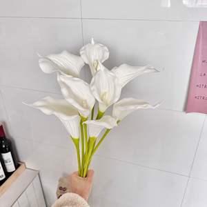 Lys Calla Artificiels Grande Taille Toucher Naturel Décoration Mariage Maison - Product Image 1