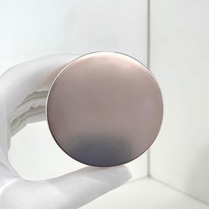 Polvo de maquillaje fino, superventas, altamente efectivo, controla la grasa, es resistente al agua y al sudor, con una textura delicada. - Product Image 3