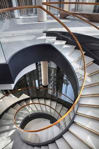 Custom Retro Design Vintage Gebogen Trap Met Handgemaakte Smeedijzeren Vangrail Natuurstenen Treden - Product Image 3