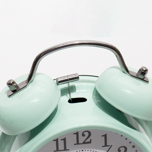 Mini reloj despertador clásico Retro de alta calidad para niños de 4 pulgadas, reloj de escritorio de cuarzo retroiluminado, reloj de Metal de Mesa para el hogar para niños - Product Image 3