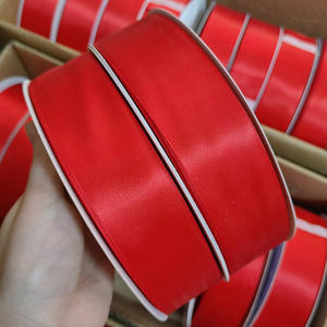 ริบบิ้นซาตินสีแดงล้วน 100% โพลีเอสเตอร์ หน้าสองด้าน กว้าง 4 ซม. ยาว 100 หลา สำหรับตกแต่งดอกกุหลาบและดอกไม้ - Product Image 2