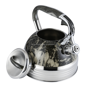 Hervidor de <span class=keywords><strong>agua</strong></span> silbante de acero inoxidable de diseño Retro moderno 2.8L tetera de Metal baquelita viaje Camping <span class=keywords><strong>precio</strong></span> de fábrica gran oferta - Product Image 4