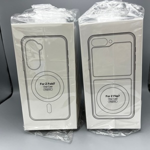 Nouveauté pour Iphone Duo Samsung Z Flip 3 4 5 6 Fold 7 8 Ultra Étui de téléphone <span class=keywords><strong>portable</strong></span> magnétique transparent en TPU + acrylique avec boîte de vente au détail - Product Image 2