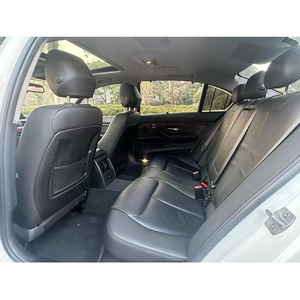 <span class=keywords><strong>BMW</strong></span> Série 3 <span class=keywords><strong>325</strong></span> Berline 1.5T Turbo Automatique d'occasion <span class=keywords><strong>2018</strong></span>, Phares LED, Feux de jour gauche, Pneus R16, Toit ouvrant panoramique, Conforme aux normes de sécurité européennes - Product Image 5