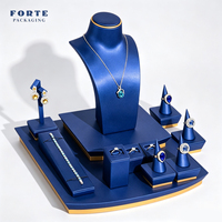 FORTE Présentoir de Vitrine Personnalisé en Cuir PU pour Bijouterie, Présentoir à Bijoux Bleu