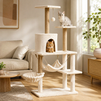 Stock Pologne Arbre à chat en peluche crème 137 cm avec panier-lit doux, niche privée, jouet suspendu et poteau en sisal, livraison rapide UE