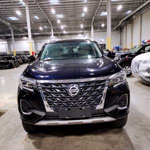 El Más Vendido para Paladin, SUV Mediano |   2.0T 8AT R18 |   Gasolina Euro VI |   4x4 |   Interior de tonos oscuros |   Vista envolvente de 360 grados, izquierda - Product Image 2