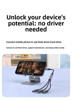 Cable adaptador de estación de acoplamiento USB-C trenzado negro de 3 puertos con soporte para tarjetas SD 2.0 en stock