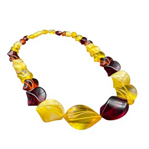 Collar de Diseño Acrílico Personalizado, Novedad 2026, Collar con Colgante de Resina Hecho a Mano para Mujer, Joyería al por Mayor para Navidad y Otras Ocasiones - Product Image 2