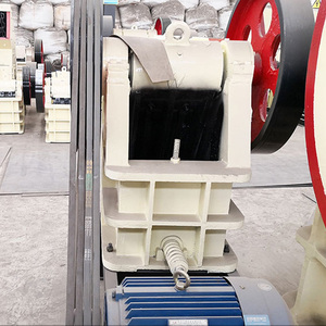 PE250x400 Diesel Jaw Crusher Portable Small <b>Machine</b> with Motor for Ore Construction Used in <b>Mining</b> & Stone Crushing - Product Image 6