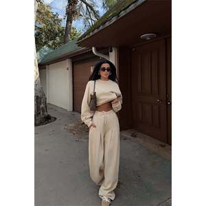 Survêtement pour homme Cream Knox, conçu sur mesure, respirant, streetwear avec capuche, taille XL, logo imprimé et sublimé - Product Image 2