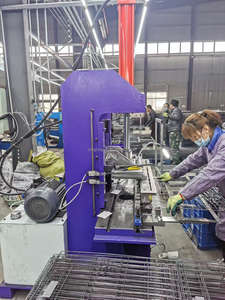 Zware metalen hondenren met 8 panelen, duurzaam ijzeren hondenhek voor binnen en buiten gebruik - Product Image 4