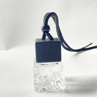 Bouteille de diffuseur de voiture en verre carré noir élégant de 8ml Bouteilles professionnelles de désodorisant de parfum d'huile essentielle