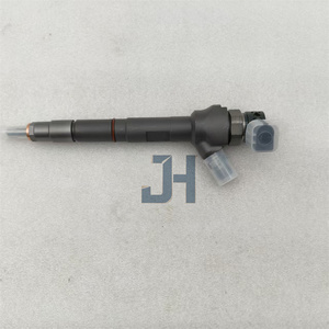 Inyector de Combustible Diésel 0445110646 a Precio de Fábrica para Boquilla, Piezas de Maquinaria de Construcción - Product Image 1