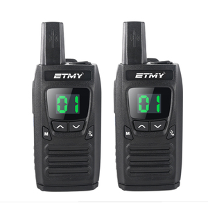 ชุดวิทยุสื่อสารแบบพกพา 2 เครื่อง FRS UHF วิทยุสองทาง สำหรับร้านอาหาร บ้าน คาเฟ่ 2 วัตต์ หน้าจอ LCD - Product Image 1