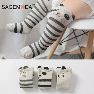 Calcetines del bebé rodilla alta chico chica niño infantil de algodón de Calcetines <span class=keywords><strong>antideslizantes</strong></span> de dibujos animados de animales no-Slip medias - Product Image 2