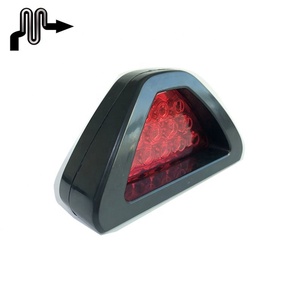 F1 Style DRL Rouge Blanc 12 LED Arrière <span class=keywords><strong>Feu</strong></span> Stop Brouillard <span class=keywords><strong>Triangulaire</strong></span> <span class=keywords><strong>Feu</strong></span> Stop Lampe De Sécurité Moteur De Voiture LED <span class=keywords><strong>Feu</strong></span> Arrière - Product Image 4