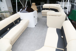 Bote pontón sencillo asequible de 18 pies con asientos de toldos y motor fuera de borda para fiestas familiares o en <span class=keywords><strong>alquiler</strong></span> - Product Image 6